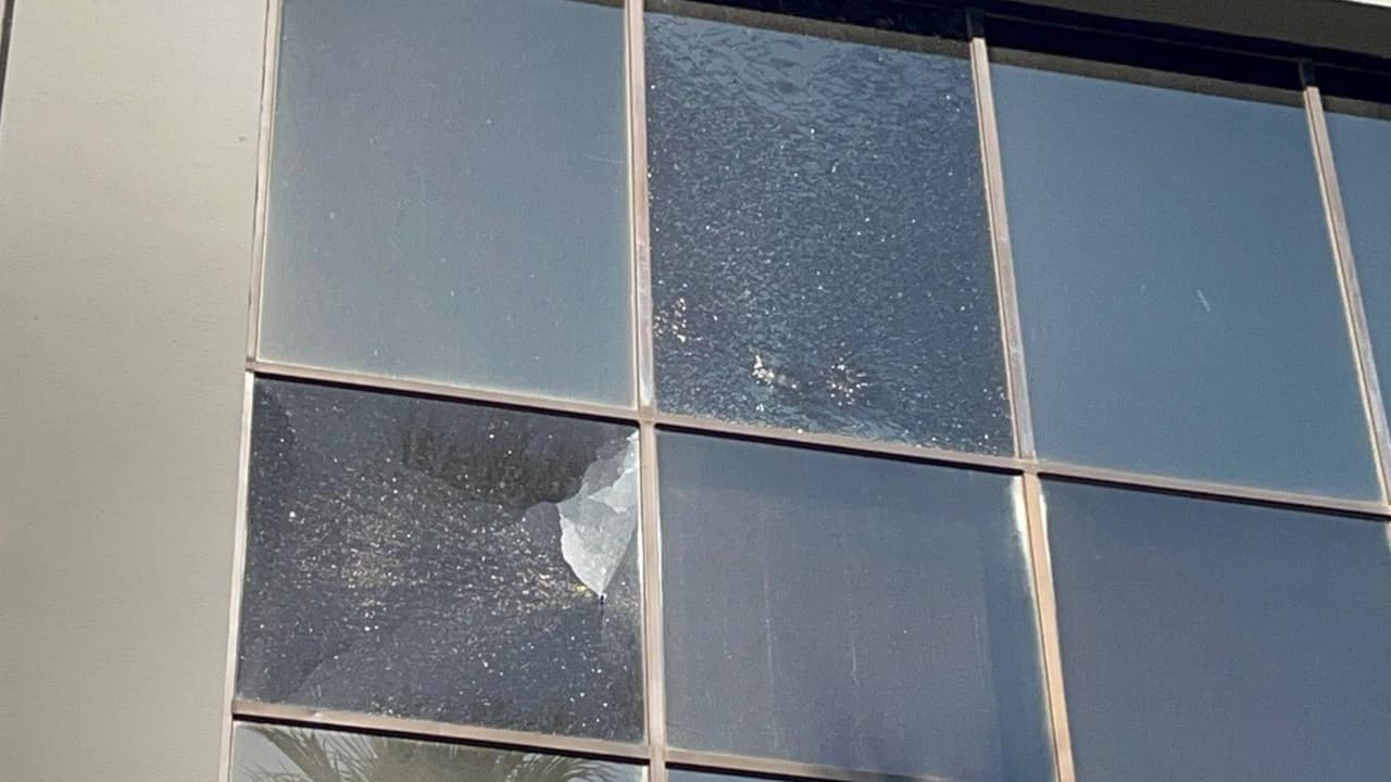 Investigan disparos contra edificio de ICE en Phoenix: Esto se sabe