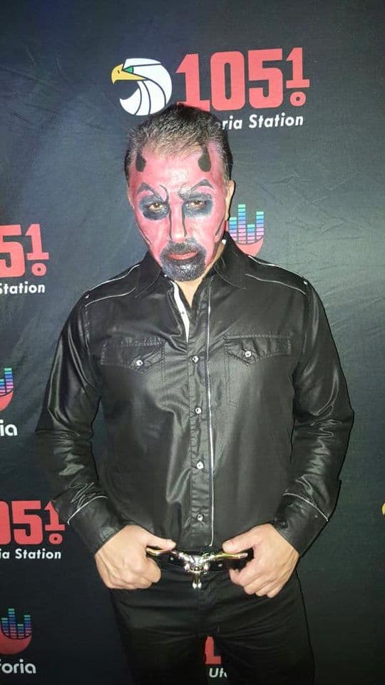 Pachanga en grande fue la fiesta de Halloween de La Qué Buena 105.1 en Quinta de los Reyes. Mira el ambiente y los preparativos del pachangón.