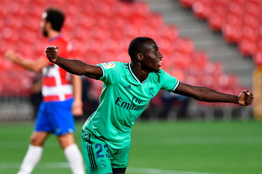De la mano de Ferland Mendy, el Real Madrid rápidamente se adelanta en el partido luego de una gran escapada por la banda izquierda.