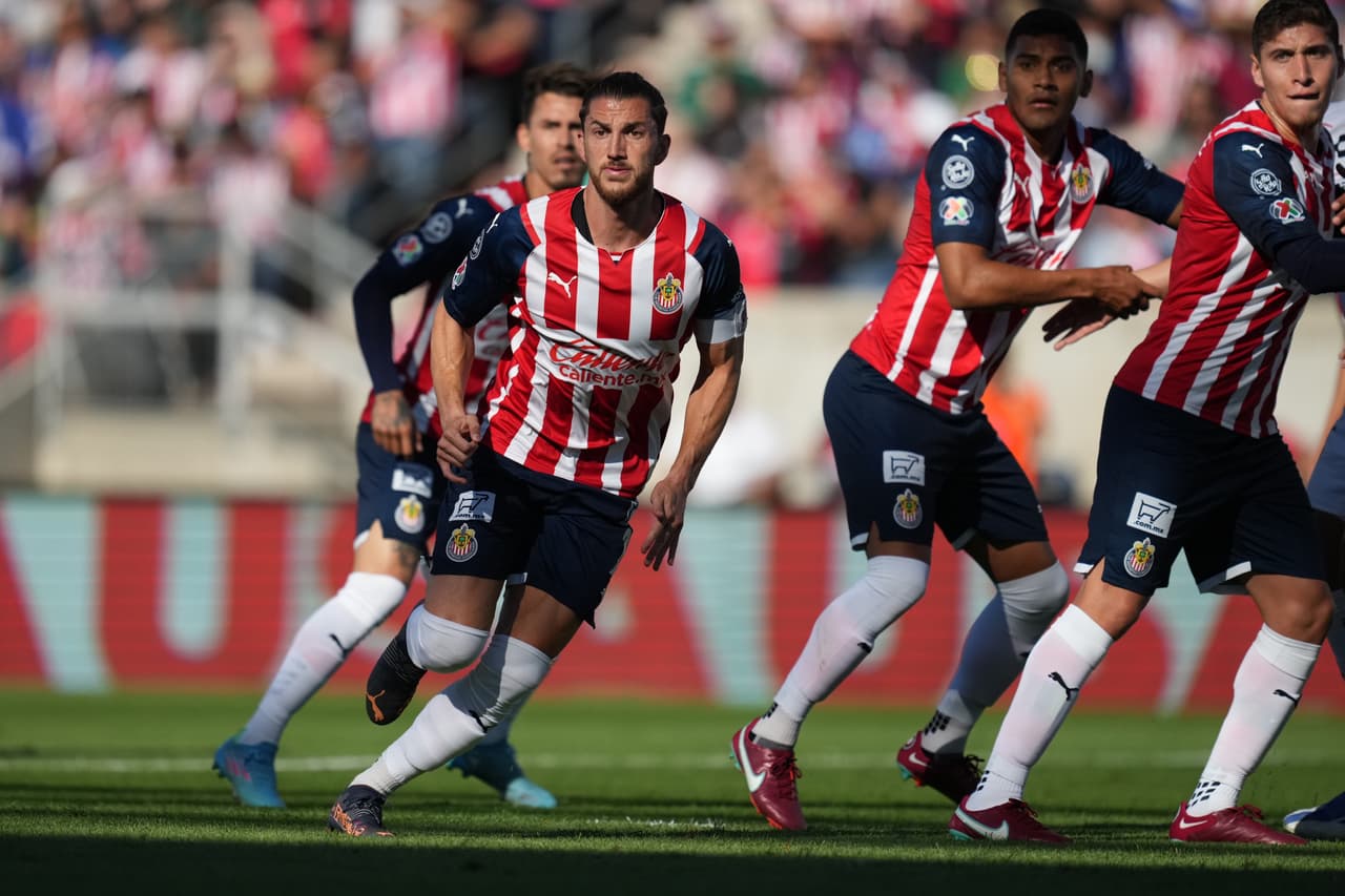 Con un gol solitario de Julián Quiñones el Atlas se llevó una edición más del Clásico Tapatío ante Chivas.