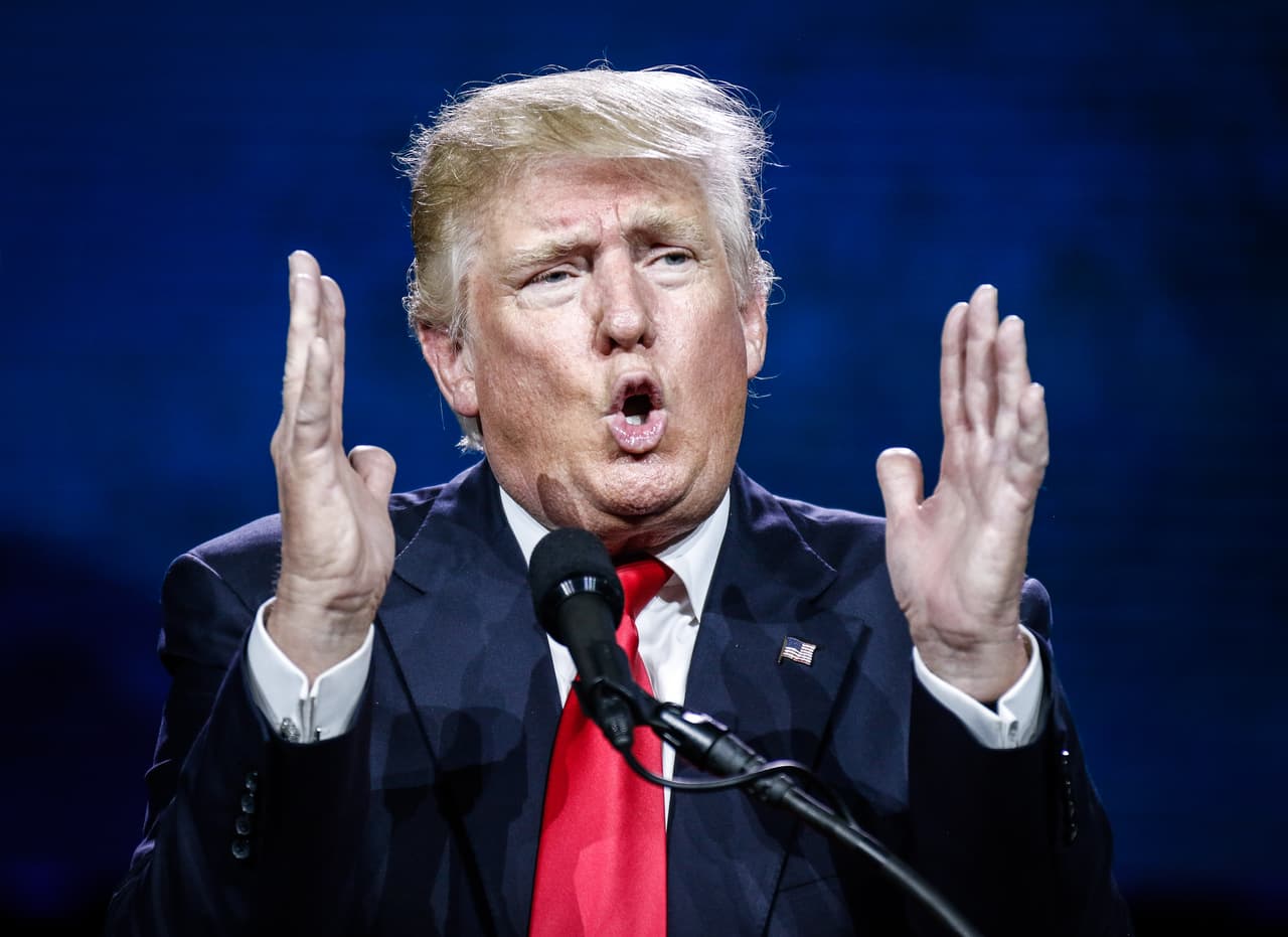 Los elogios de Trump a Saddam Hussein y otras frases de su discurso en Carolina del Norte