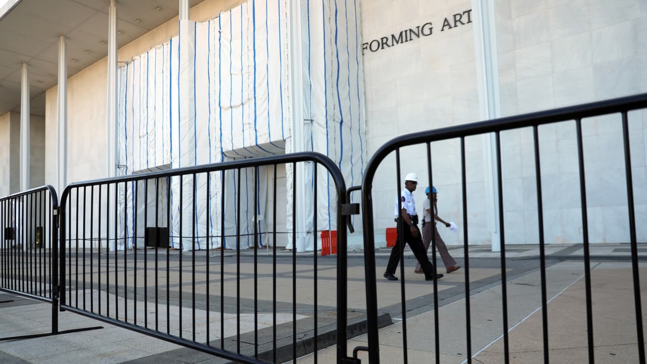 Juez exige 30 días de aviso al Kennedy Center antes de demoliciones o cambios mayores