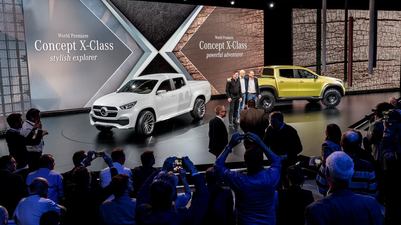 <b><a href="http://www.univision.com/noticias/mercedes-benz">Mercedes-Benz</a></b> desembarcó en el mundo de las pick-ups con la llegada de la
<b>Clase X</b>, el primer modelo en la historia de la marca en este segmento. En Estocolmo, Suecia, se mostraron las versiones concepto de las dos que tienen asegurado su futuro en producción.