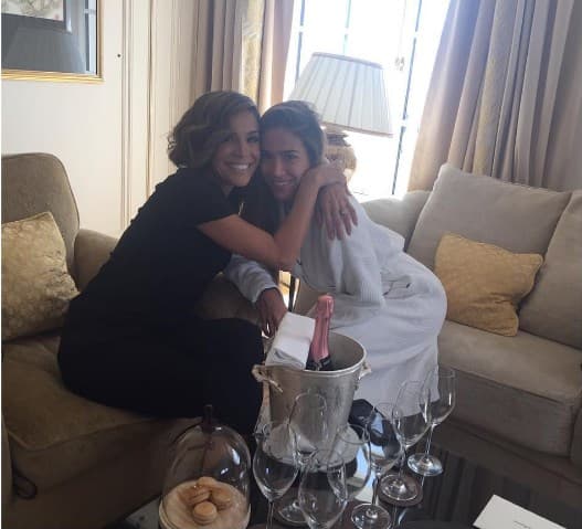 ¡Llegó el gran día! Andree, la hermanita de Karla Martínez está lista para una gran cita.