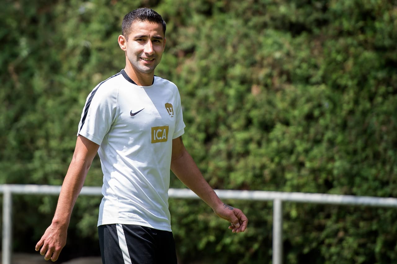 Luis Fuentes será uno de los capitanes de Pumas