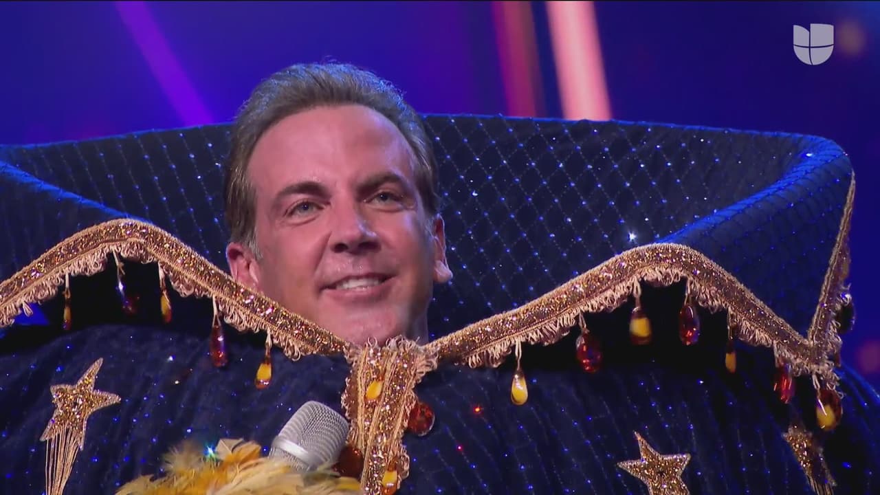 Después del duelo el público decidió salvar a Androide y Búho tuvo que revelar su verdadera identidad y descubrimos a Carlos Ponce detrás del personaje.