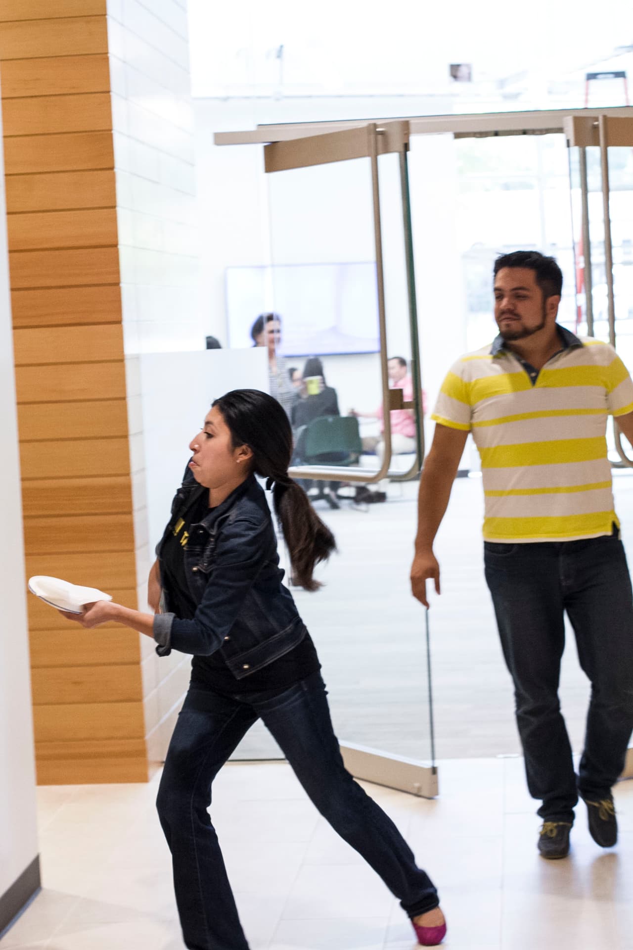 David Ríos captó lo que pasa detrás de bambalinas en Univision Austin.