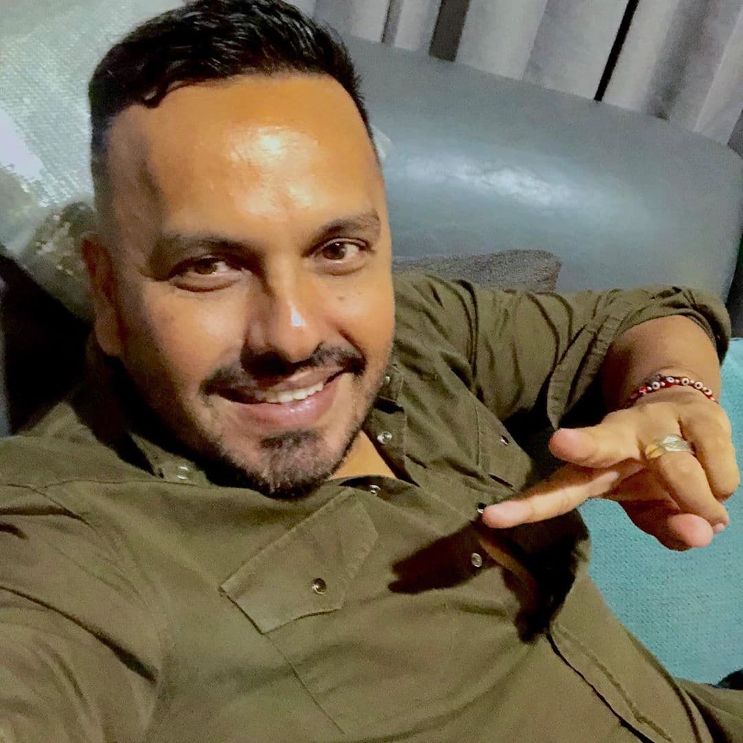 Él reconoce que aunque hay grupos que sí pueden sobrevivir esta crisis, su proyecto en desarrollo todavía no tiene la forma de cómo hacer que sus músicos tengan dinero para sus hogares.