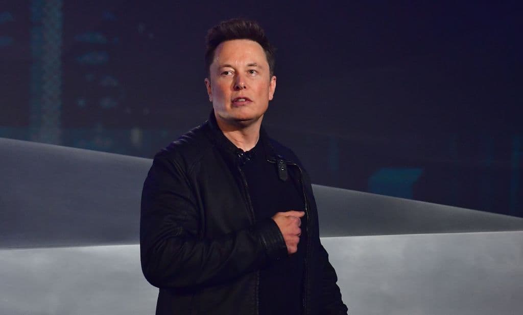 Musk, quien contribuye $45 millones mensuales a la campaña de reelección del expresidente republicano Donald Trump, no ha dicho aún qué oportunidades tendrán los trabajadores de los centros que mudará de California. Tampoco ofreció una cifra de cuántos serían los impactados.