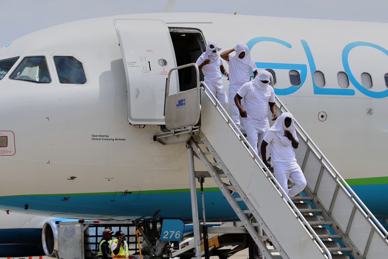 Un nuevo vuelo del ICE aterriza en Haití con más inmigrantes deportados de Estados Unidos