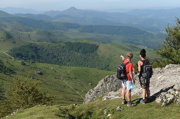 Es buen momento para disfrutar de la naturaleza, pero hay que seguir tomando todas las precauciones posibles y limitar el contacto con los demás en la medida de lo posible.