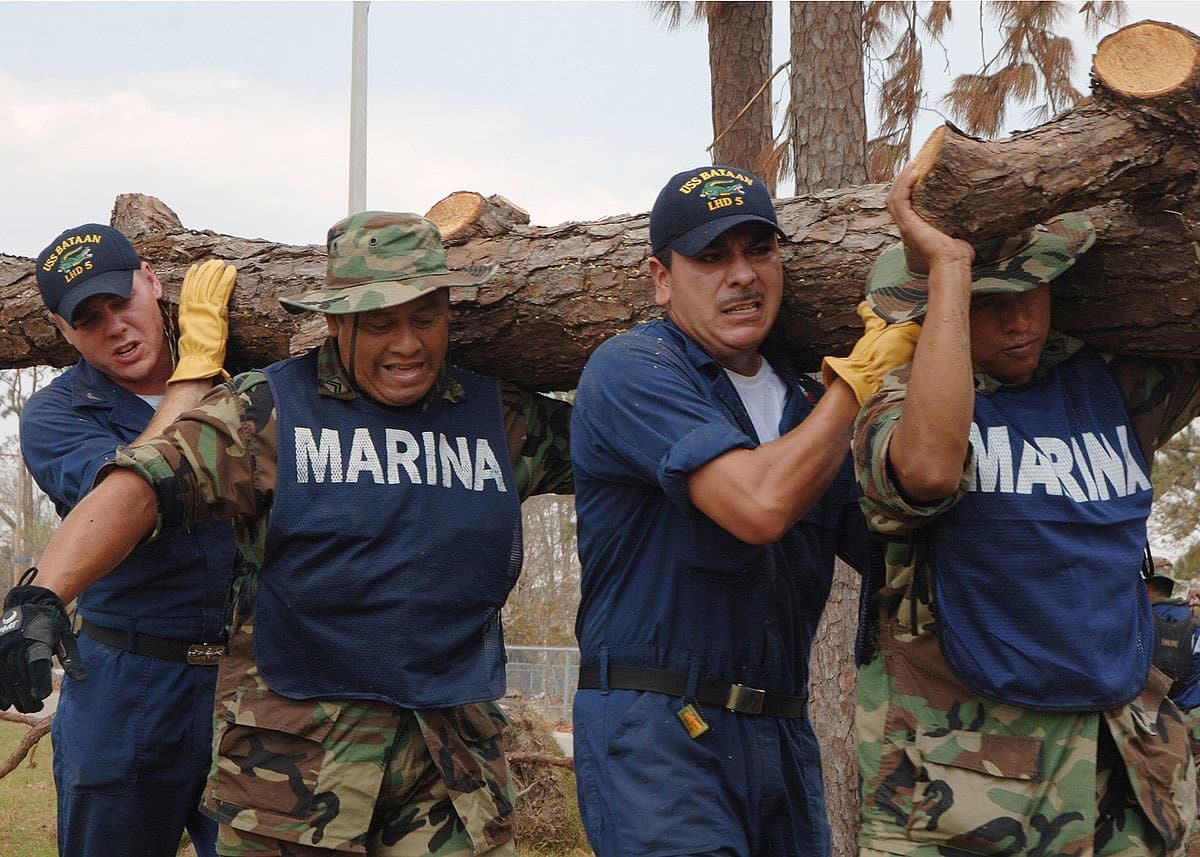 Cuando el ejército Mexicano cruzó la frontera para auxiliar a EEUU tras el Katrina