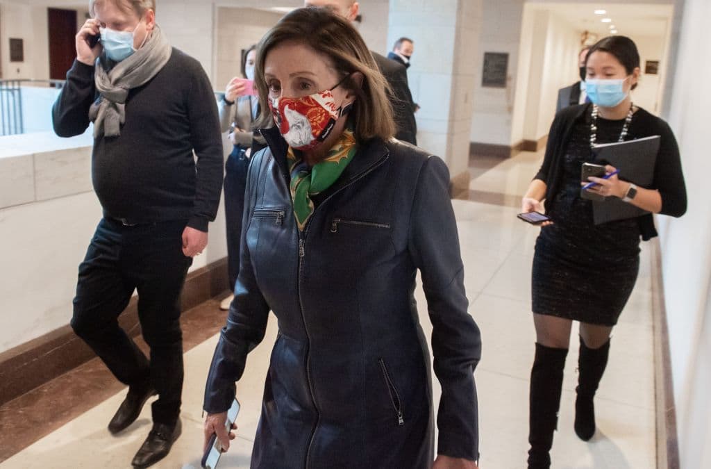 El acuerdo final del paquete por el coronavirus incluye cheque de $600 para familias de estatus migratorio mixto