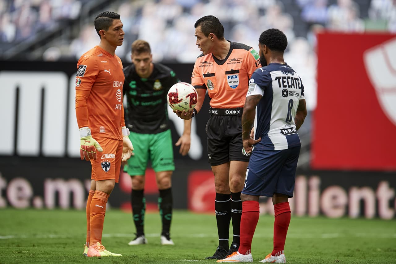 Culminó la primera mitad con el marcador igualado a un gol.
