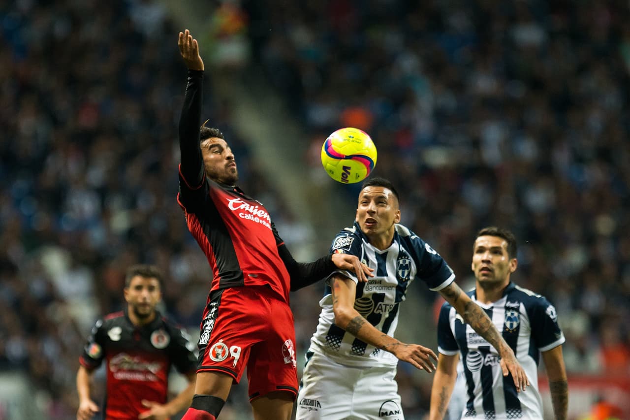 Fue un partido para el olvido donde se vivieron pocas llegadas de verdadero peligro.