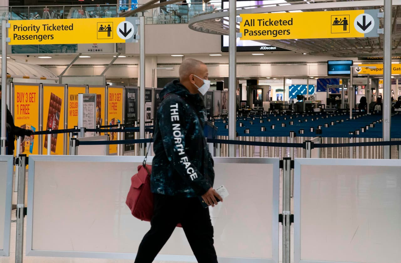 ¿Cómo podría afectar tu bolsillo el impacto del coronavirus en la economía de EEUU?