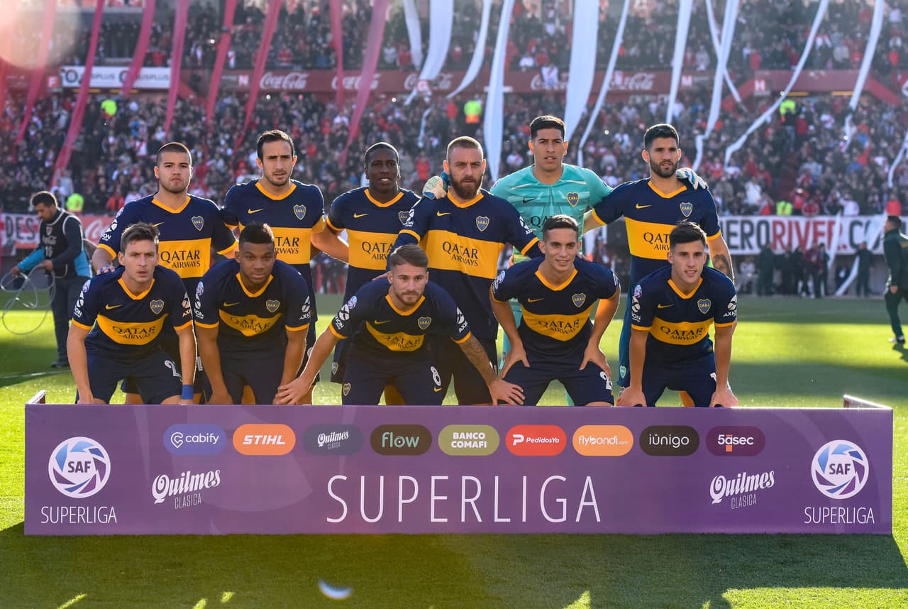 Partido intenso pero con escasas oportunidades de gol genera que Boca mantenga el invicto en la Superliga de Argentina y River hila dos juegos sin triunfo. Chocarán en Semifinal de la Copa Libertadores.