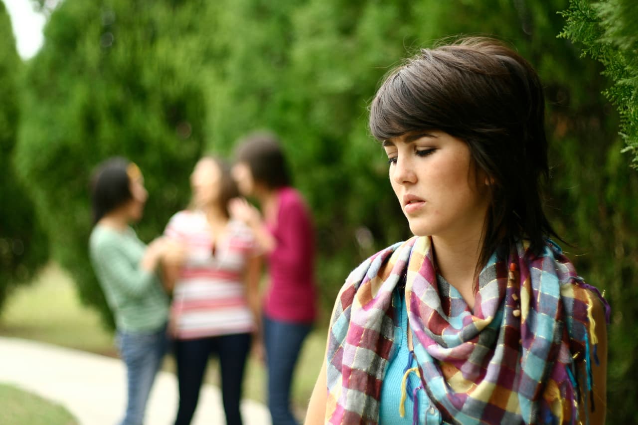 Por tu parte, la actitud crítica y perfeccionista de tu laborioso signo puede molestar a quienes no estén a tu altura y te consideren entremetido y criticón, lo cual no es cierto.