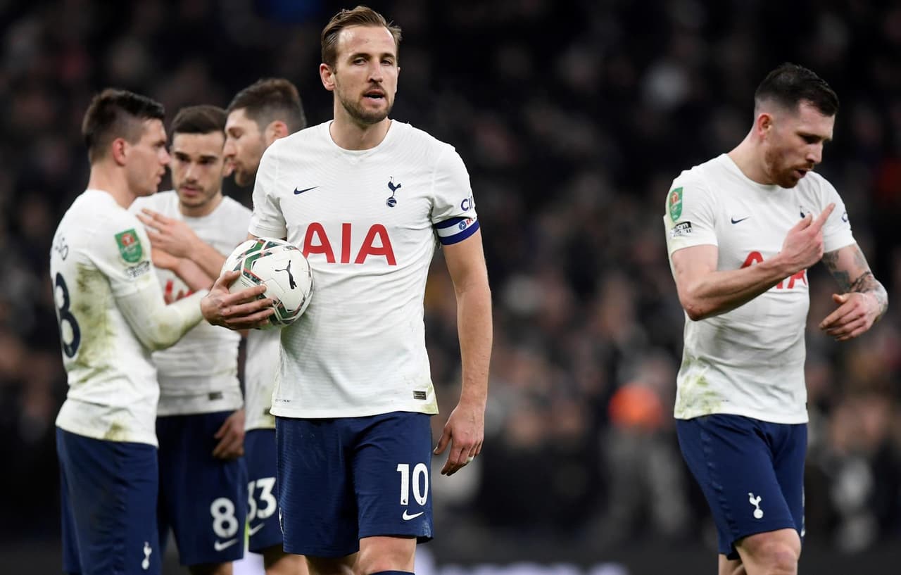 Chelsea se impone por la mínima en la semifinal de vuelta 1-0 y se lleva el triunfo sobre el Tottenham, siendo el primer finalista para la Copa de la Liga de Inglaterra. Antonio Rüdiger le dio el triunfo a los 'Blues' al minuto 18'. El marcador global fue de 3 a cero.