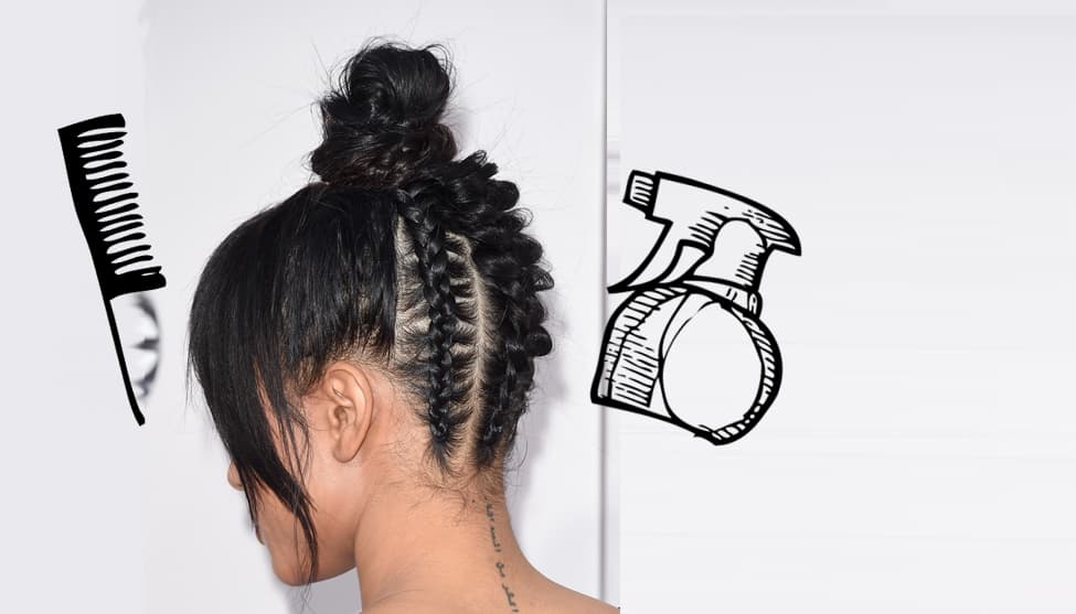 Recogido con trenza inferior: Haz una raya horizontal a media cabeza de un extreme al otro. Sujeta la pate superior con una liga. El resto divídelo en la cantidad de trenzas que quieras. Agacha la cabeza y mirar al piso. Empieza a trenzar una sección desde la raíz, sujétala con una liga. Ya que tengas todas las trenzas únelas con el resto del pelo en un recogido.