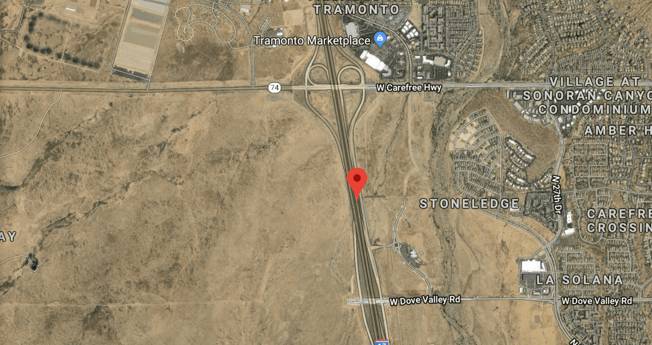 Reabren la autopista I-17 al norte luego de un accidente que dejó a una mujer herida gravemente