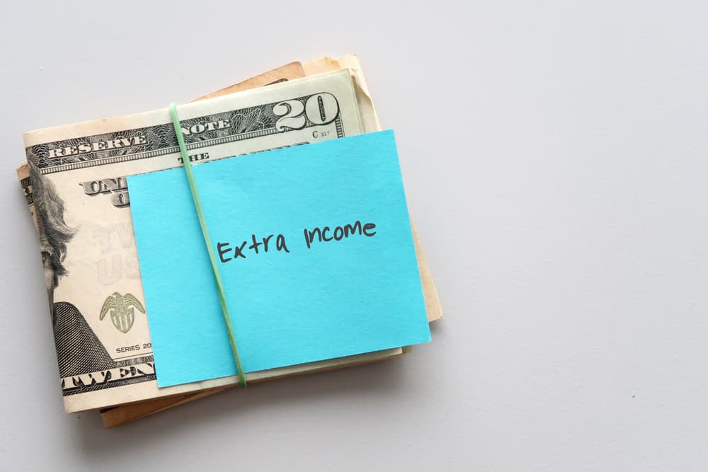 <b>Rata (Los nacidos en 1936, 1948, 1960, 1972, 1984, 1996, 2008)</b>
<br>Este será un mes de movimiento económico en el que recibirás entradas extra de dinero en el momento que más falta te hace, las pérdidas que hubo en días pasados, ahora se recuperan.
<br>