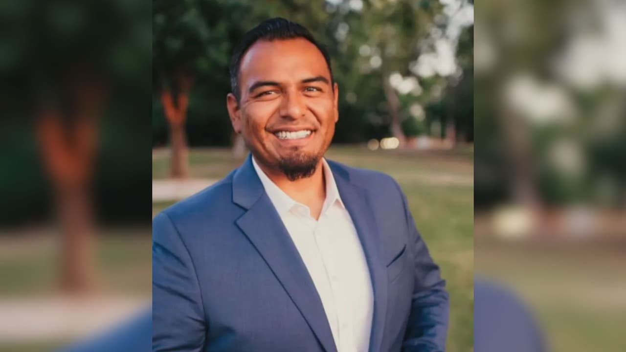 El alcalde de Wasco presenta su renuncia tras un video publicado en redes, en donde se le acusa de intentar ver a una persona menor de edad