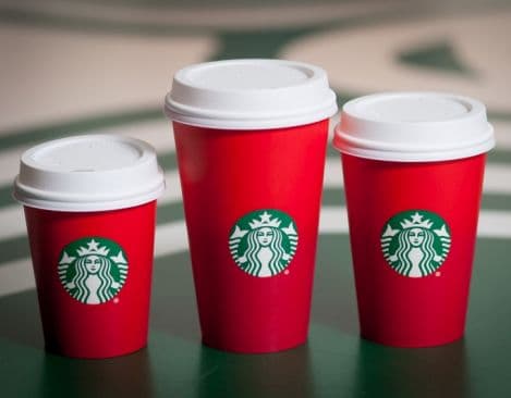 Acusan a Starbucks de lanzar una "guerra contra la Navidad" por sus nuevos vasos para el café
