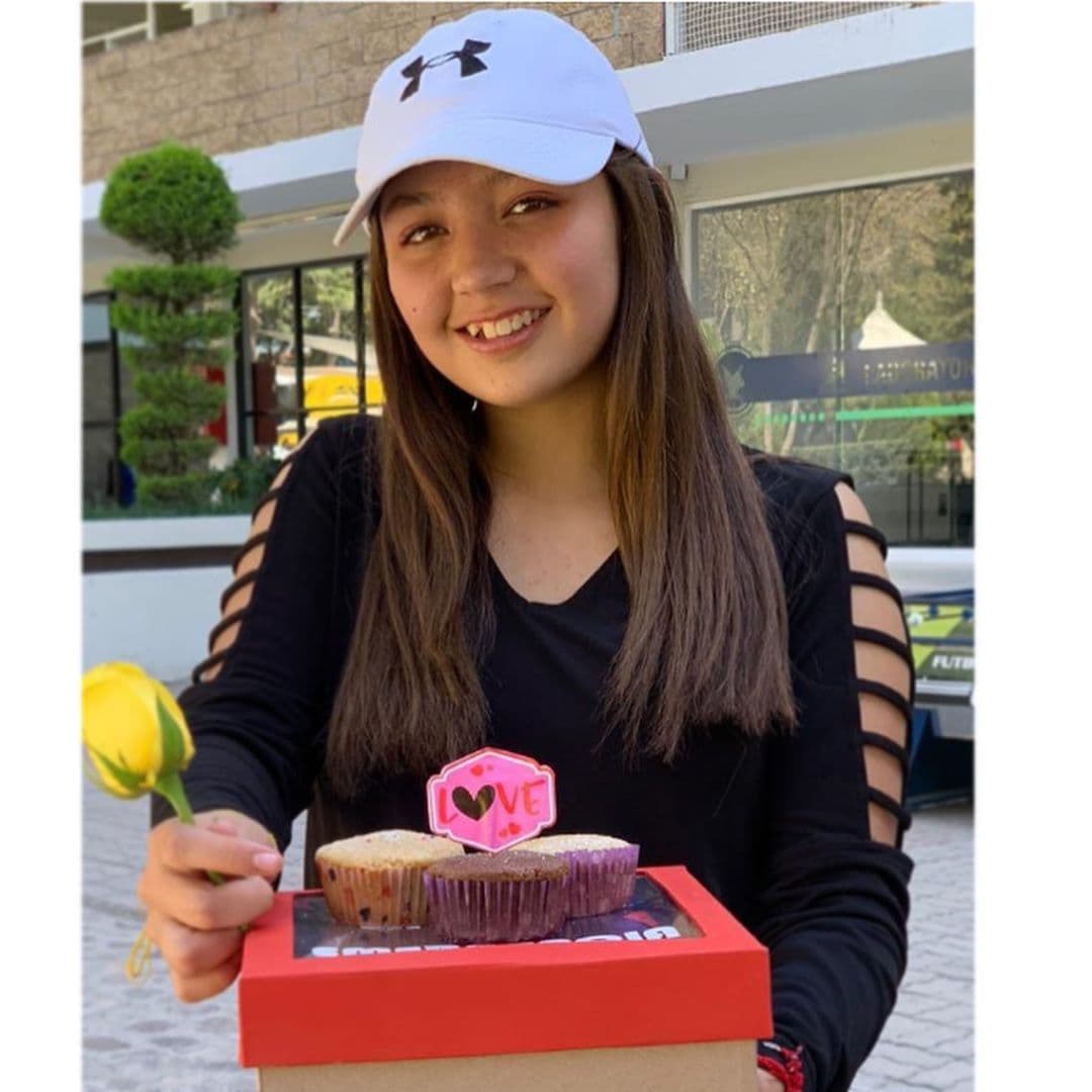 Sin embargo, a sus 16 años, reveló que está en una breve pausa de su carrera. Por el momento, está concentrada en sus estudios de preparatoria.