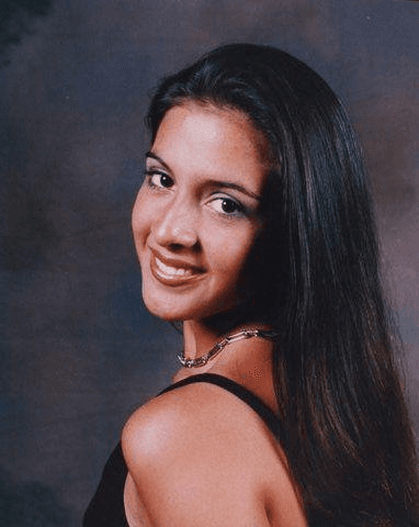 Con esta foto podrás adivinar fácilmente, pues su rotro lo vemos cada mañana con esa misma sonrisa.