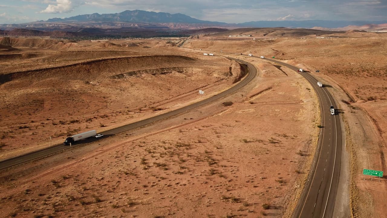 Aprueban fondos federales para la autopista que conectará a Nogales con Las Vegas