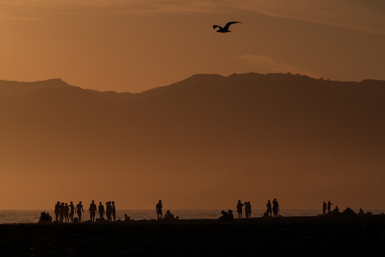 Fin de semana largo: Estas son las playas de California identificadas con 'focos de bacterias'