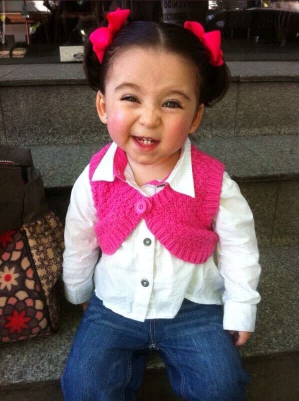 Desde que era una bebé,
<b>Lara</b> demostró que tenía inquietud por las cámaras, pues las veía y posaba ante ellas.