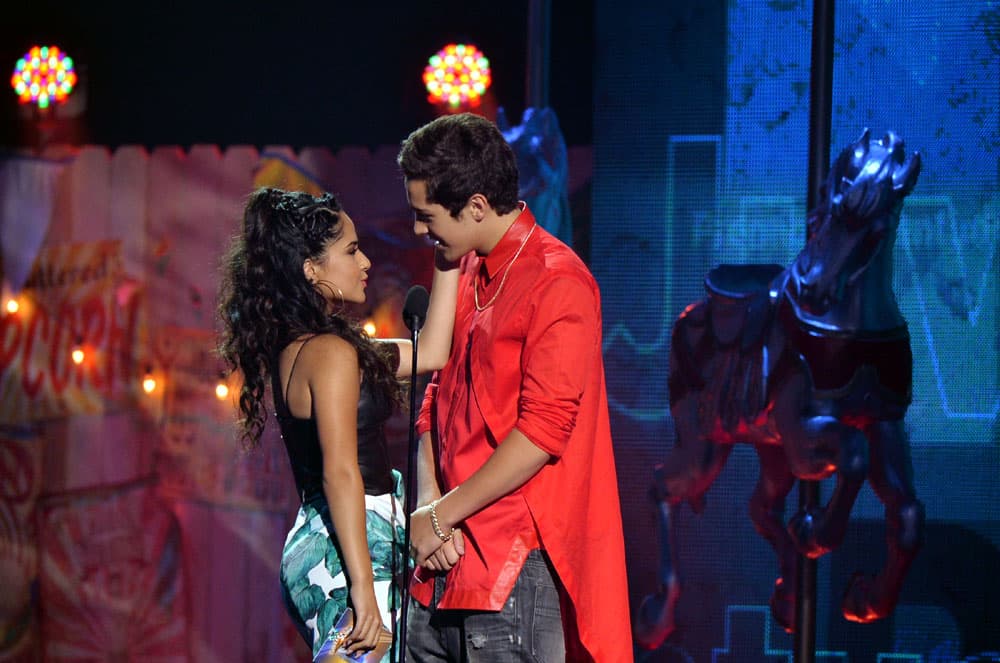 ¿Qué tendrá Becky G que los vuelve locos?