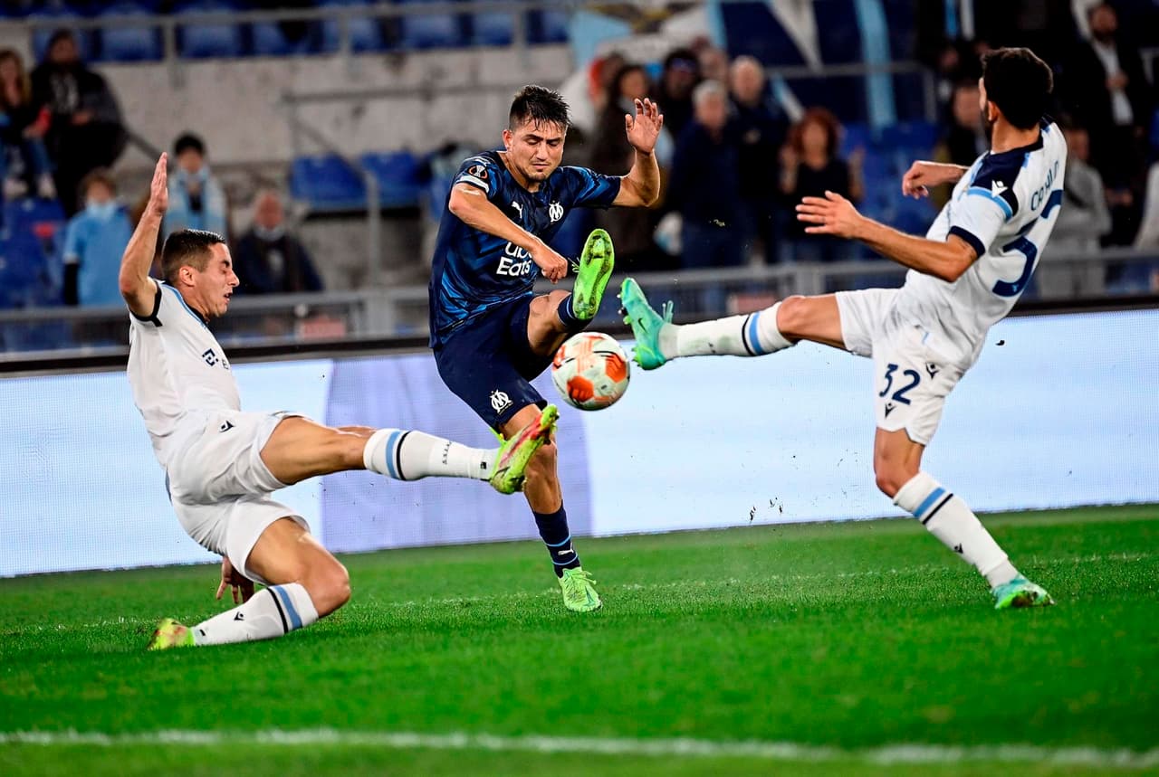 Sin goles termina el enfrentamiento entre la Lazio y Marsella durante la Jornada 3 en la UEFA Europa League. Con este resultado, las escuadras se colocan en el tercero y cuarto lugar del grupo E, respectivamente.