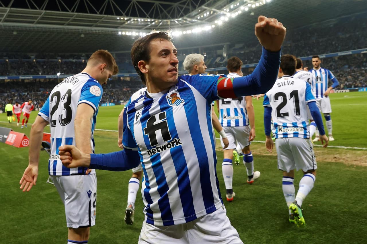 La Real Sociedad deja fuera de la Copa del Rey al Atlético de Madrid con dos goles, cortesía de Adnan Januzaj (33') y Alexander Sorloth (47'), consiguiendo su pase a Cuartos de Final. Héctor Herrera salió como titular a la cancha.