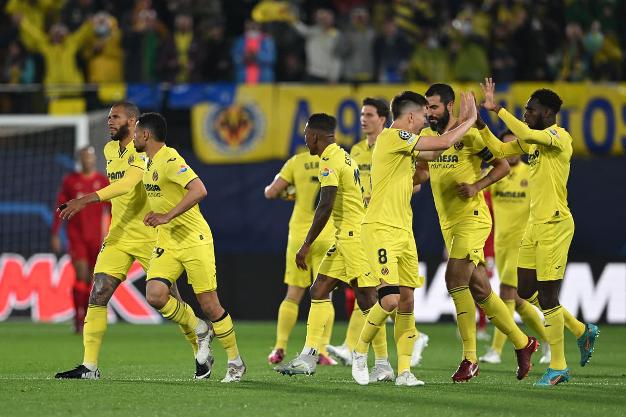 Gran remontada del Liverpool en La Cerámica para conseguir su pase a la Final de la Champions sobre el Villarreal, iba 2-0 abaja y terminó ganando 2-3, global de 2-5.