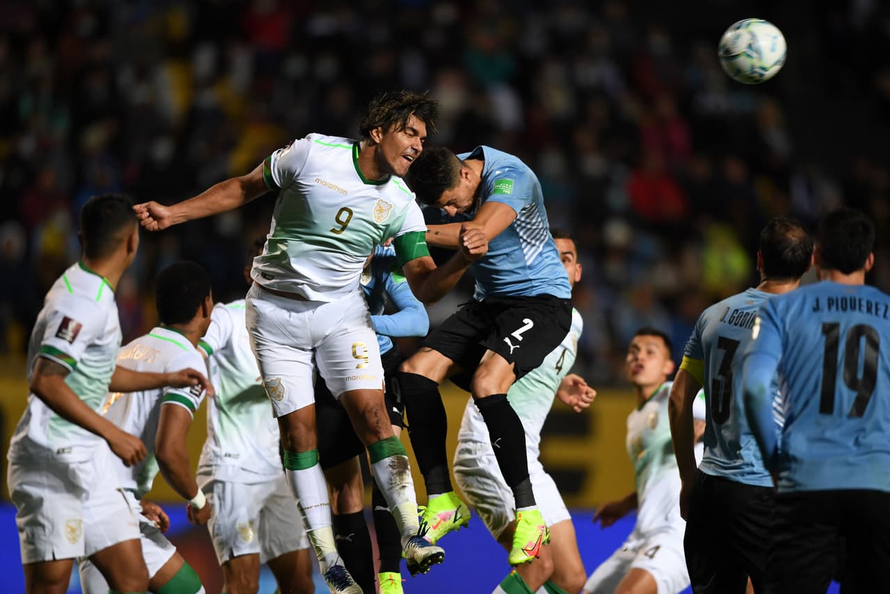 De Arrascaeta marcó un doblete que ayudó para que Uruguay se impusiera a Bolivia que apretó al final pero no le alcanzó.
