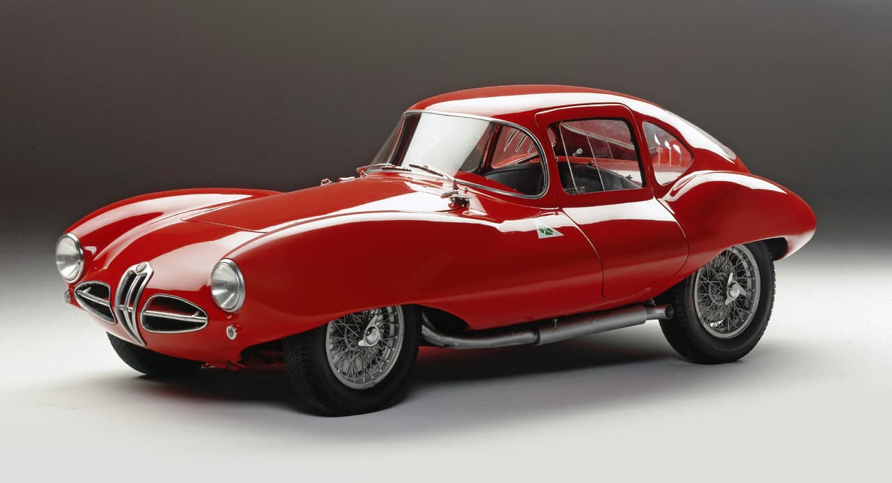 En 1953 uno de los Spiders fue modificado en una versión coupe.