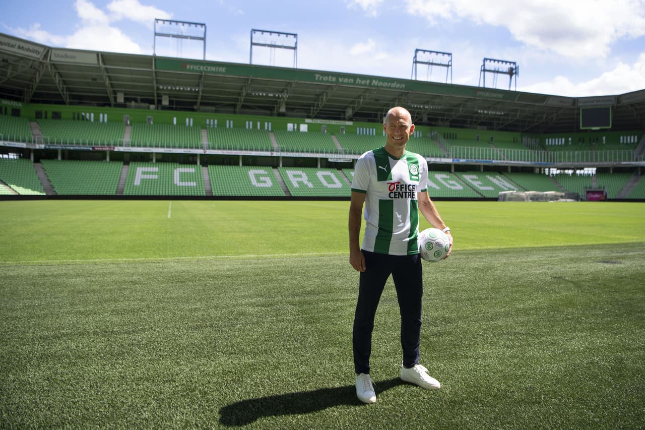 Arjen Robben es baja del Groningen por no pasar pruebas físicas
