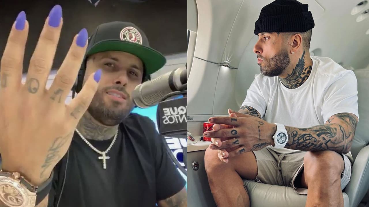 <h3 class="cms-H3-H3">Nicky Jam </h3>
<br>
<br>
<a href="https://www.univision.com/musica/la-x-live-el-concierto-en-nueva-york-no-te-puedes-perder" target="_blank">El reggaetonero</a> renovó su ’look’, con unas uñas acrílicas en color morado. Aunque el artista, se ha mostrado interesado en lucir esta moda, luego de que le llovieran
<a href="https://www.univision.com/musica/la-exnovia-del-reggaetonero-nicky-jam-no-vende-su-lamborghini-fotos" target="_blank">críticas</a> por usar tonos llamativos, actualmente, continúa usando la tendencia, pero con un estilo mucho más sobrio y sencillo.