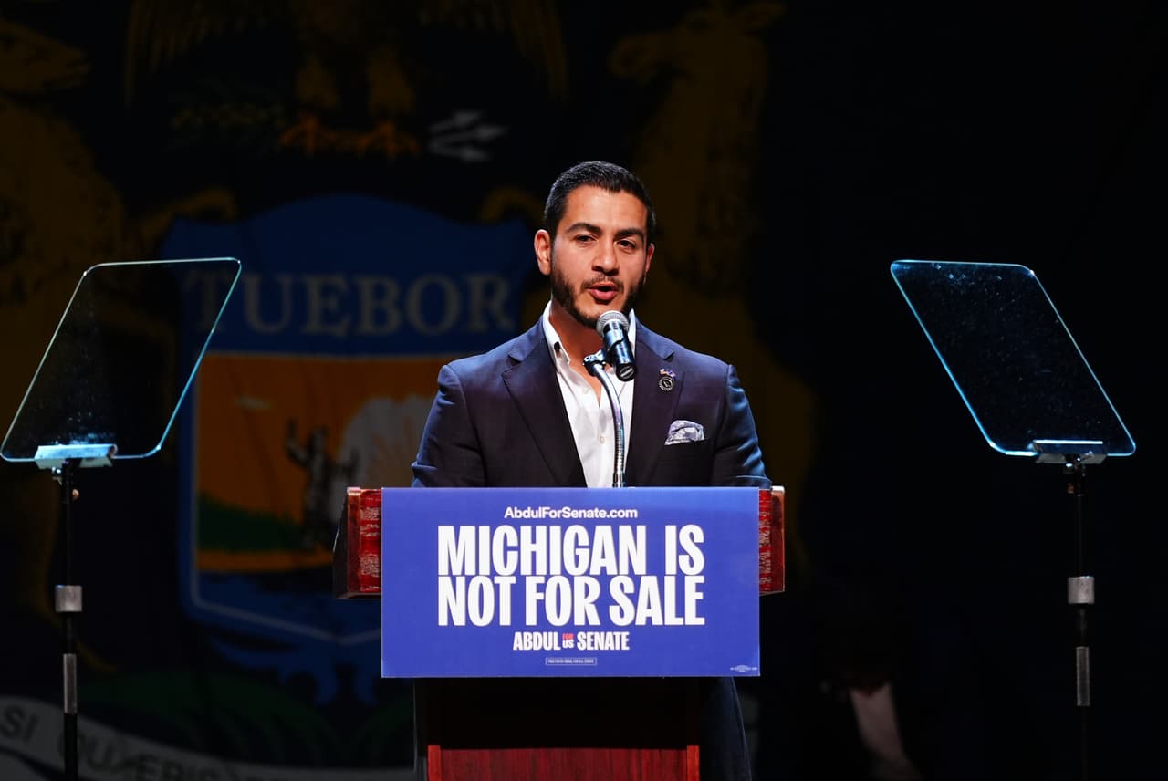 Abdul El-Sayed se perfila como ganador de las primarias demócratas al Senado de Michigan frente a Haley Stevens