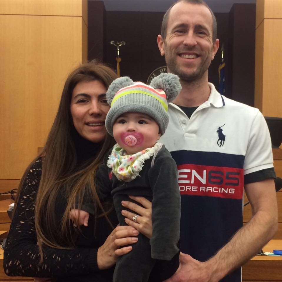 Cuando emprendieron el viaje, la pareja llevaba tres meses de casados y tenía una hija de 9 meses.