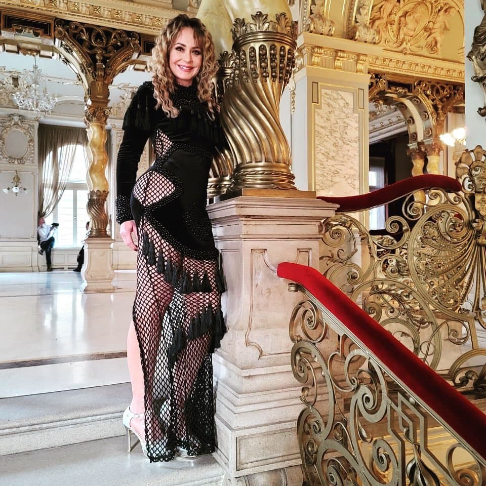 Spanic dijo que practica el ayuno intermitente y que a ella le ha funcionado de maravilla.