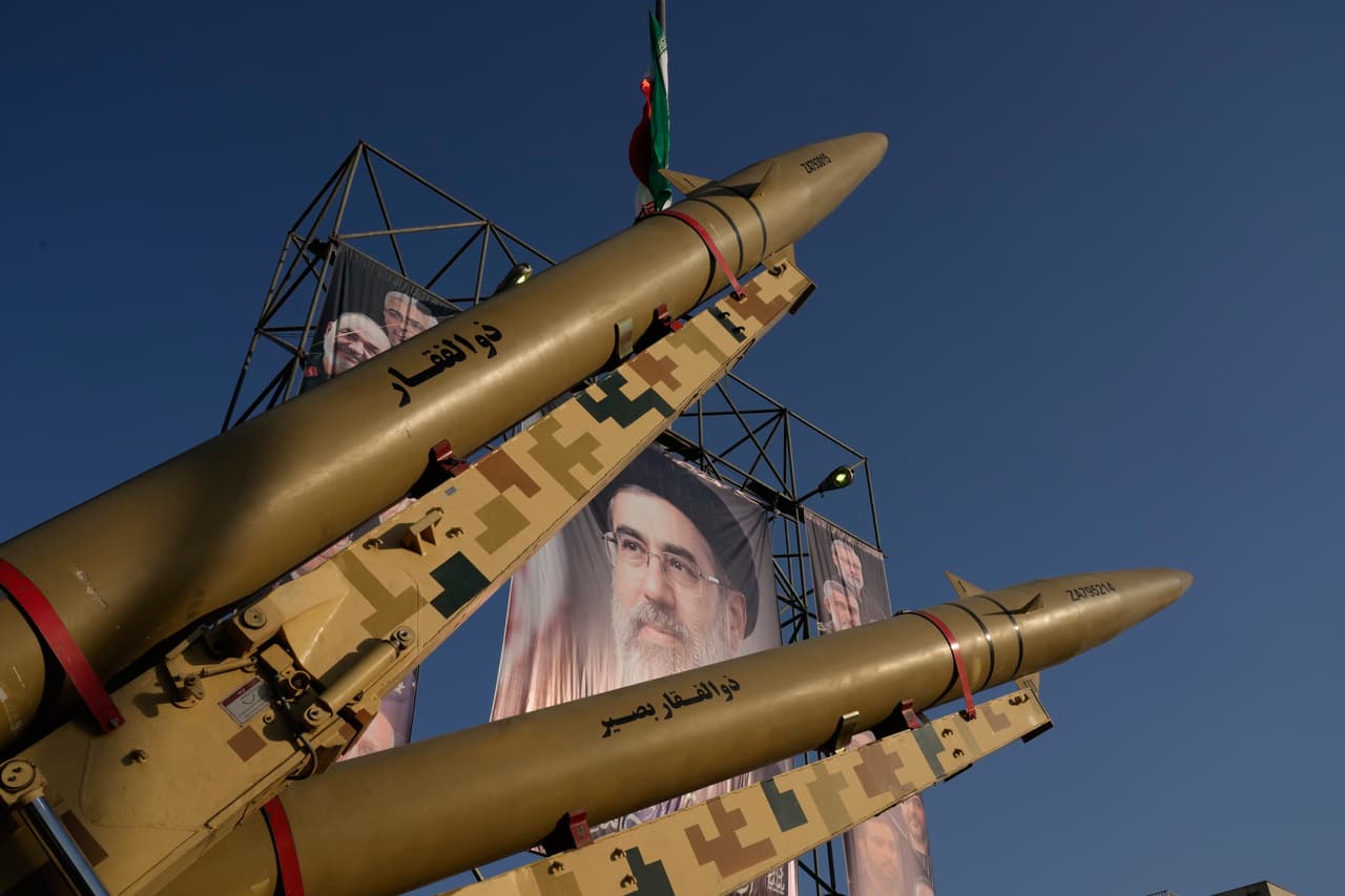 Irán amenaza con más ataques mientras espera la respuesta de EEUU sobre Ormuz
