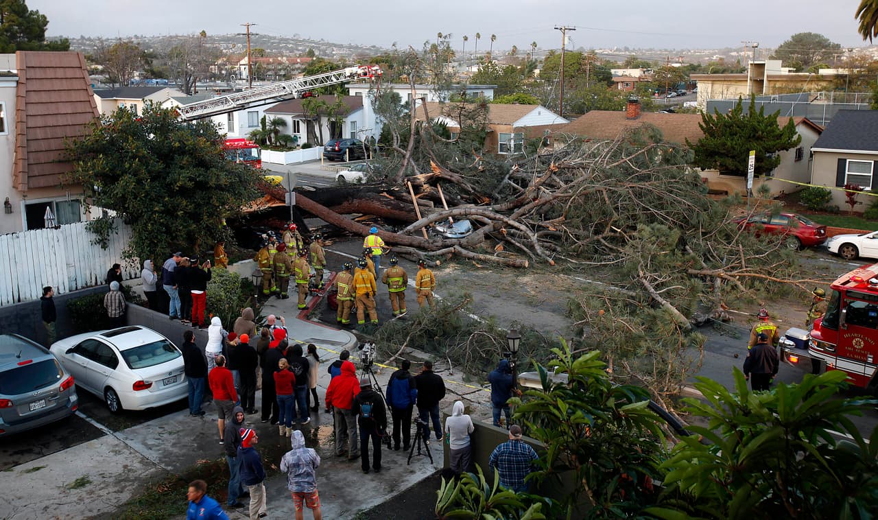 El sur de California está bajo alerta por fuertes vientos
