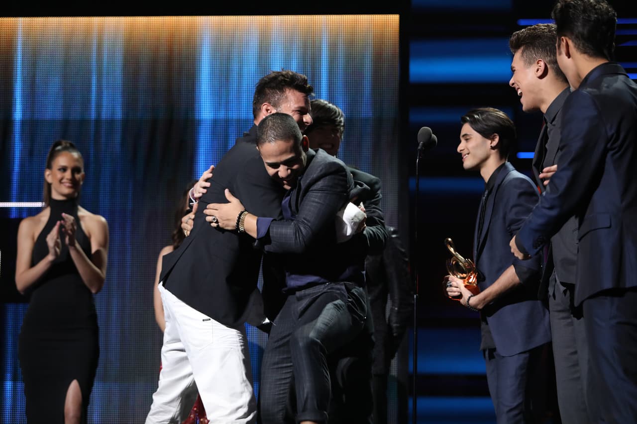 Ricky Martin felicitó en el escenario y en sus redes a los integrantes de CNCO