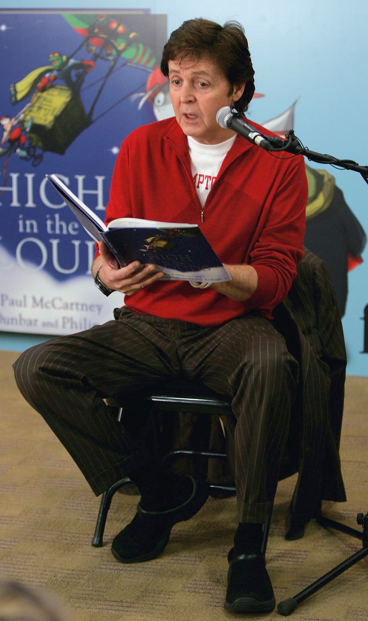 El exintengrante de la banda 'The Beatles' relata una emocionante historia entre el bien y el mal donde los protagonistas son animales.