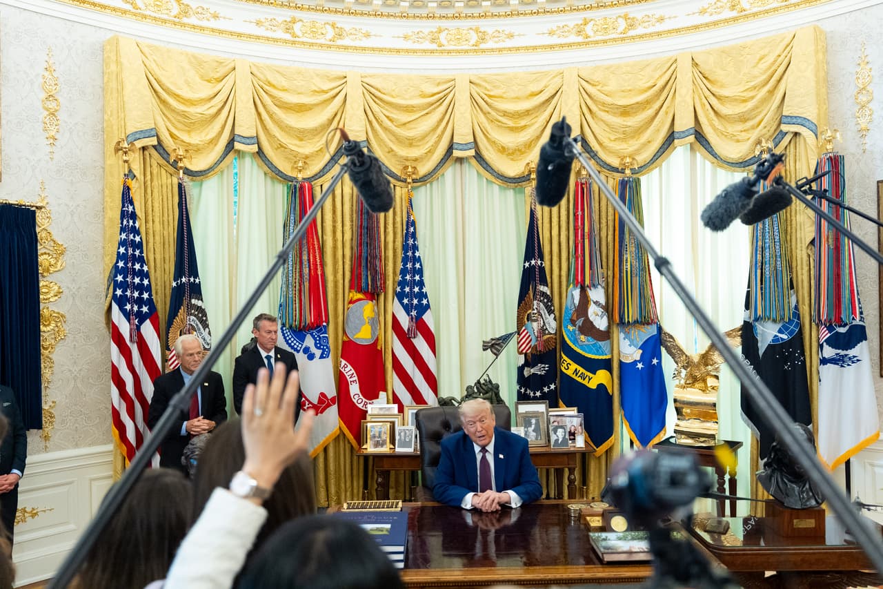 Ataques, tensión y desconfianza: el eterno enfrentamiento entre Donald Trump y la prensa independiente