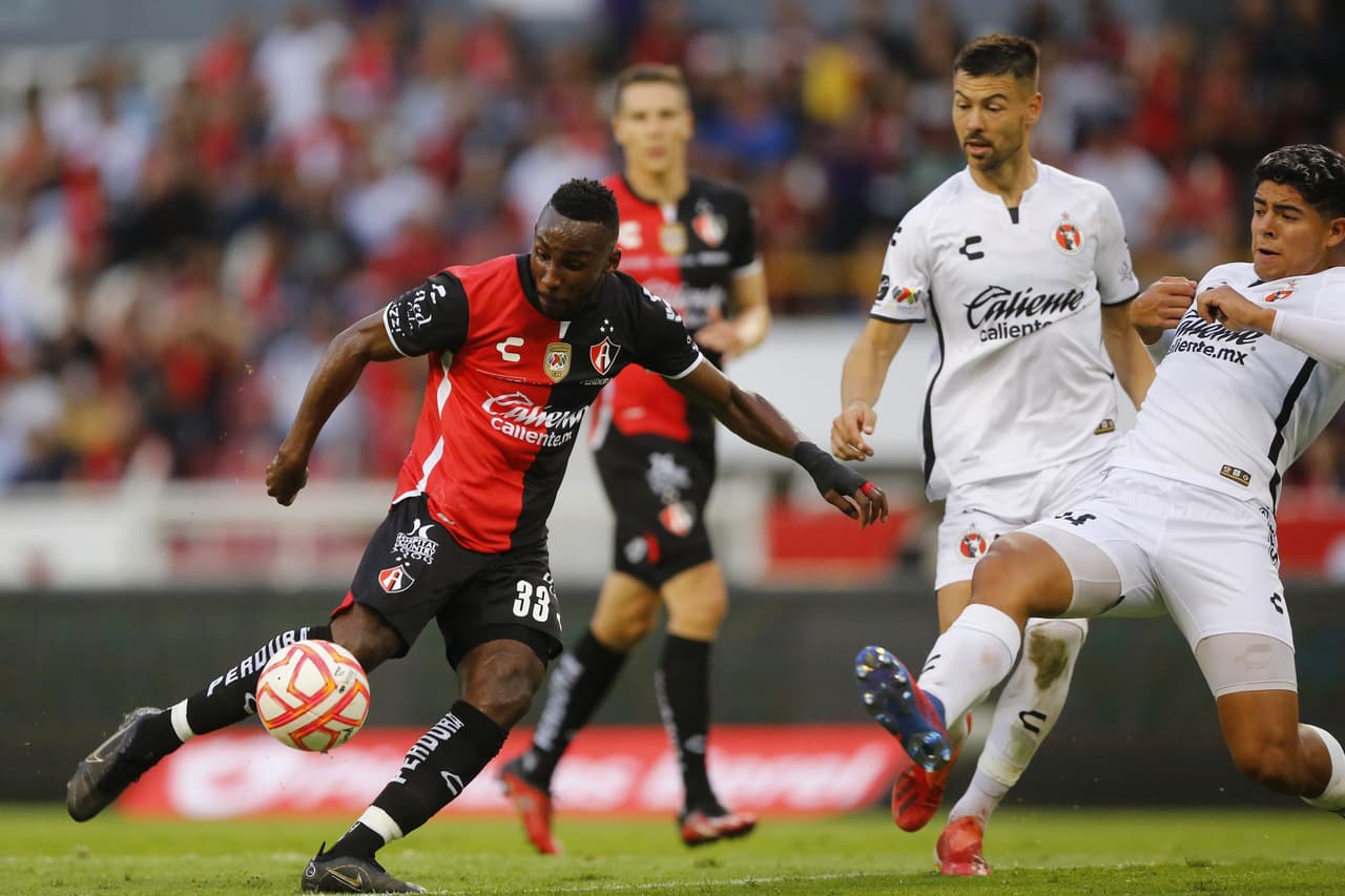 Xolos le remontó al Atlas para derrotarlo 1-2 en el Estadio Jalisco con goles de Lucas Rodríguez y Renato Ibarra en la Jornada 5.